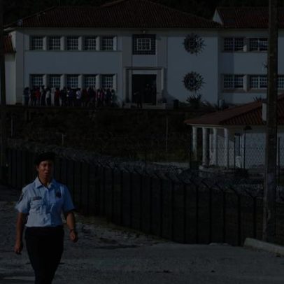 Jovens agredem guarda na cadeia de Leiria