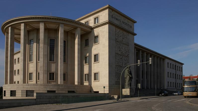 Relação do Porto confirma penas suspensas a presidente do Arouca e ex-autarca