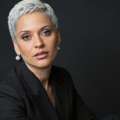 Mariza relembra drama com o filho, no aniversário, entre a vida e a morte