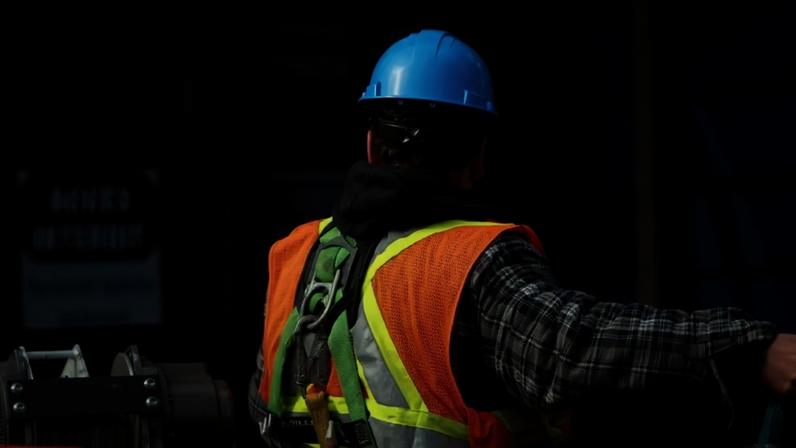 Construção cresce no 1.º trimestre apesar de recuo no licenciamento e obras públicas