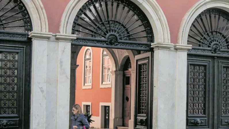 Ministério Público acusa homem de 67 anos de 14 furtos, em Évora