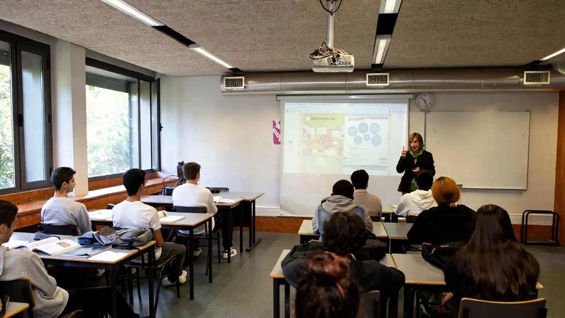 Estudantes internacionais quase quadruplicam em 10 anos