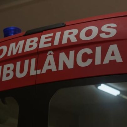 Ferido em colisão entre carro e ambulância na Avenida Lusíada, Lisboa
