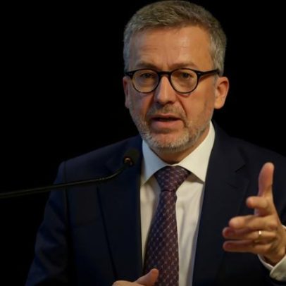 PS exige explicações a Moedas após auditoria que arrasa saúde Lisboa 65+