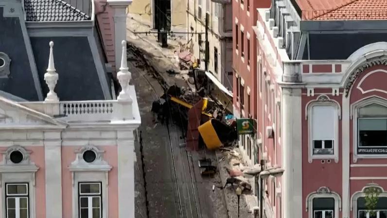 Família de mulher morta no Elevador da Glória exige 1 milhão de euros à Carris
