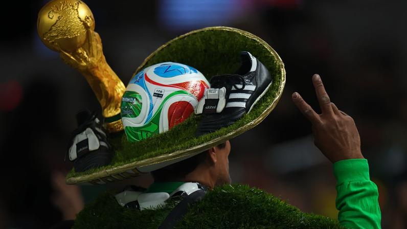 Regras do Mundial 2026: VAR com poderes ampliados e substituições de 10 segundos