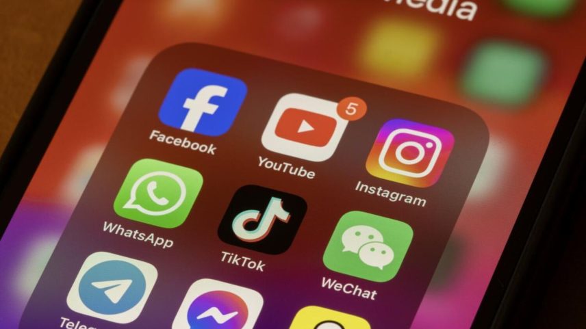 Detidos em Faro dois homens suspeitos de burla através das redes sociais