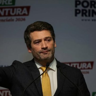 Ventura reage a Carneiro após comentário sobre os portugueses
