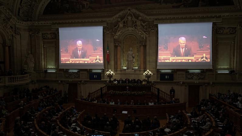 Parlamento em dia de cerimónia dos 50 anos da Constituiçao Portuguesa