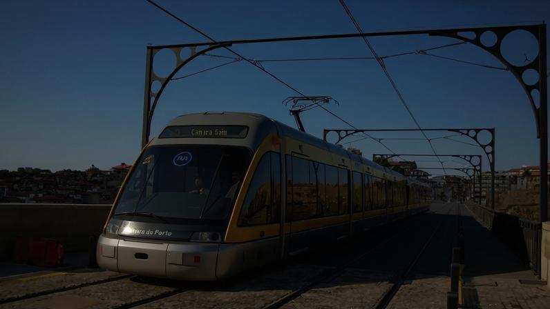 Metro do Porto funcionará durante todo o dia na Linha Amarela, entre Santo Ovídio e o Hospital de S. João, bem como entre as estações da Senhora da Hora e do Estádio do Dragão