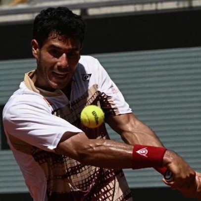 Vallejo multado 65 mil euros por declarações sexistas a árbitra no Roland Garros