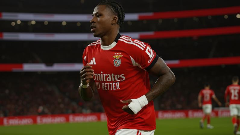 Benfica confirma saída de Lopes Cabral para o Trabzonspor