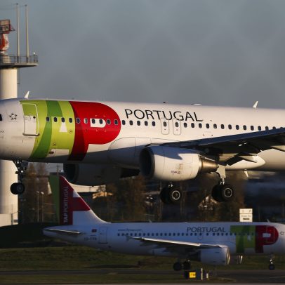 Avião da TAP rumo a Londres aterra por auscultadores esquecidos