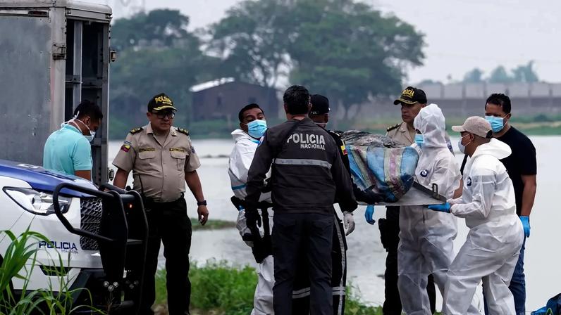 Oito jovens encontrados mortos em sacos de juta no Equador
