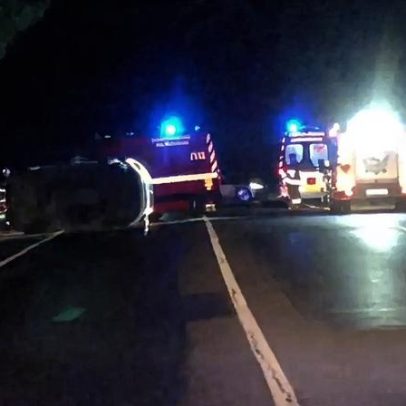 Cortada nos dois sentidos após acidente com sete feridos em Salvaterra de Magos