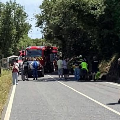 Despiste de carrinha de clube de futsal em Mafra faz um morto e seis feridos