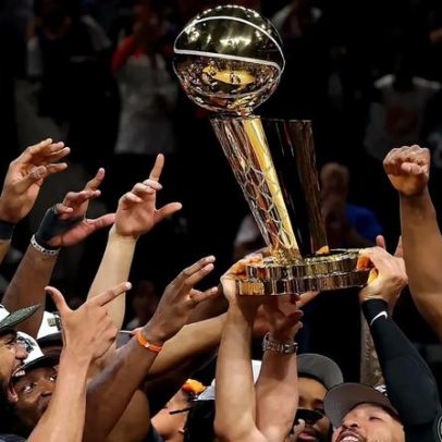 Knicks sagram-se campeões da NBA após 53 anos