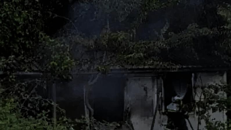 Quatro idosos morrem em incêndio num contentor na Grécia