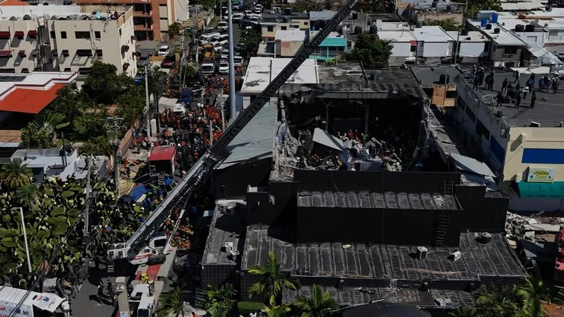 Desabamento de detelhado em discoteca na República Dominicana