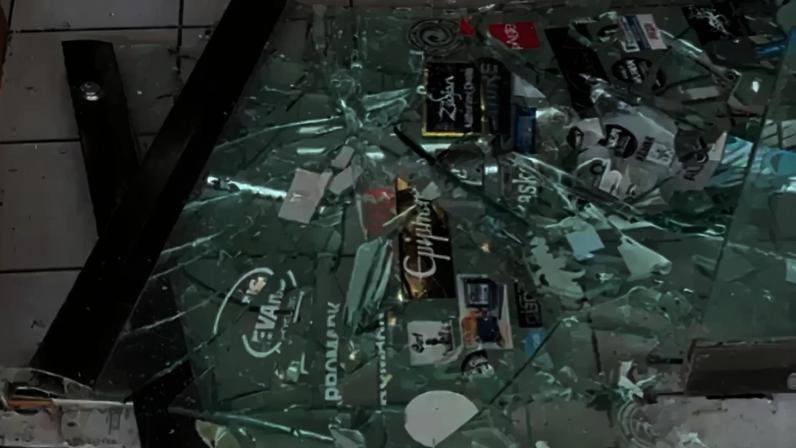 Sismo de magnitude 6,7 atinge o centro da Indonésia e causa danos