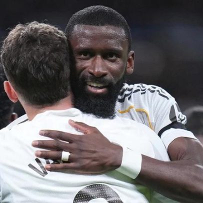Rüdiger renova com o Real Madrid por uma temporada