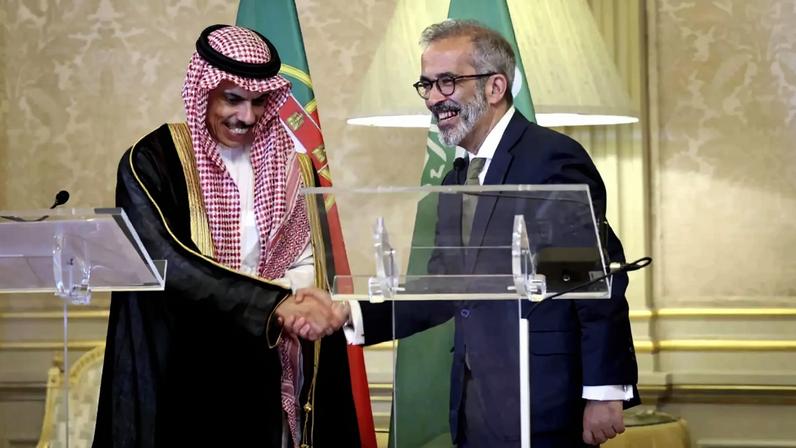 Portugal e Arábia Saudita defendem livre circulação no Estreito de Ormuz