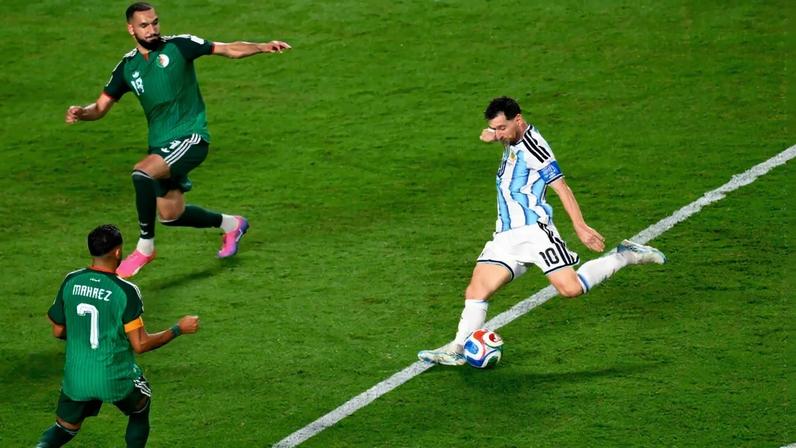 Messi continua a somar recordes no futebol