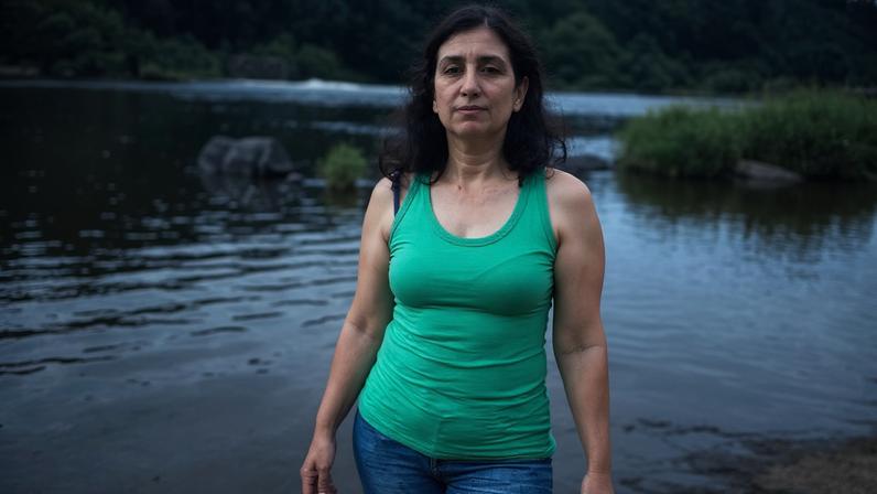 Madrasta atrai Lara, mata-a e abandona corpo na serra
