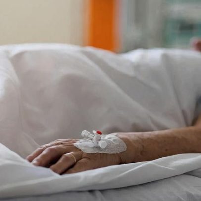 Parlamento aprova programa para responder a pacientes com alta clínica