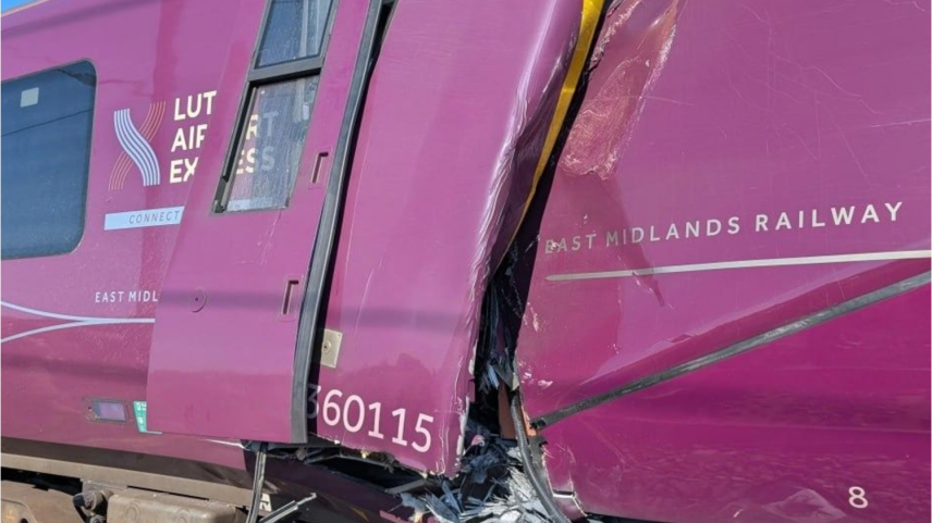 Colisão entre dois comboios em Bedford, Inglaterra