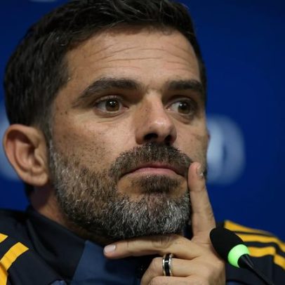 Treinador argentino Fernando Gago recebe alta após enfarte