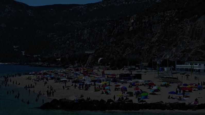 PCP questiona Governo sobre ação judicial que reivindica cinco praias da Arrábida