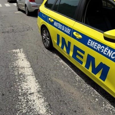 Quatro feridos em colisão entre dois carros na Fernão de Magalhães, Rio Tinto