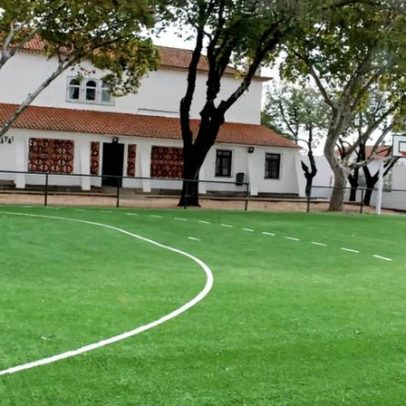 Pais exigem obras e regresso à escola de Évora, encerrada desde novembro