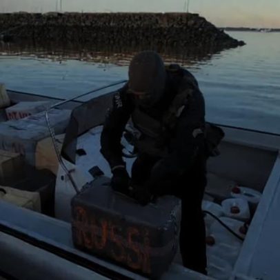Quatro homens detidos em Setúbal após apreensão de quatro toneladas de droga e duas embarcações