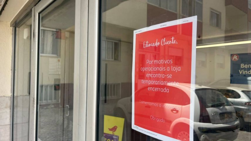 Supermercado assaltado com recurso a arma de fogo no Seixal