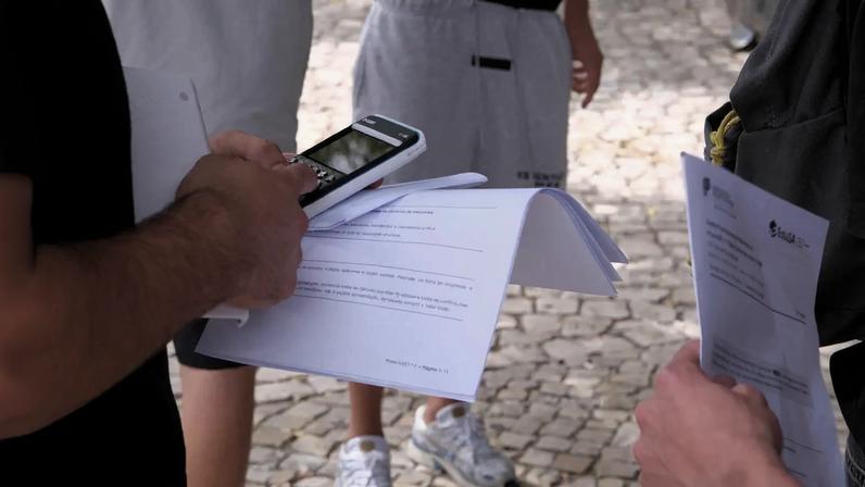 Professora falecida é convocada para classificar exame de Físico-Química A