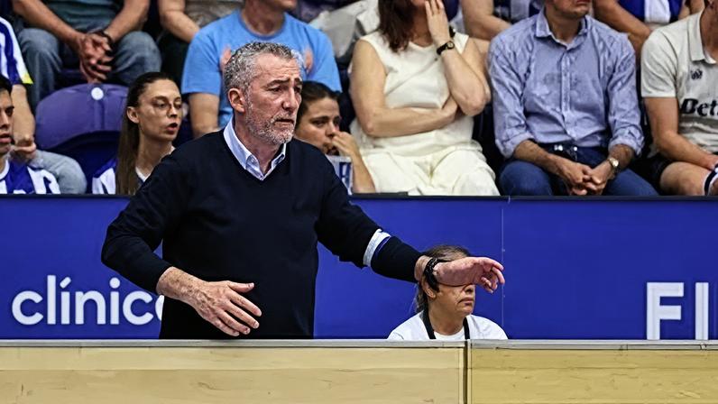 Paulo Freitas renuncia após eliminação do FC Porto por falta de clarividência