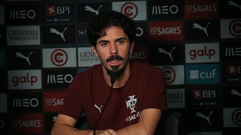 Vitinha: jogadores não discutem colocar a fasquia alta no Mundial