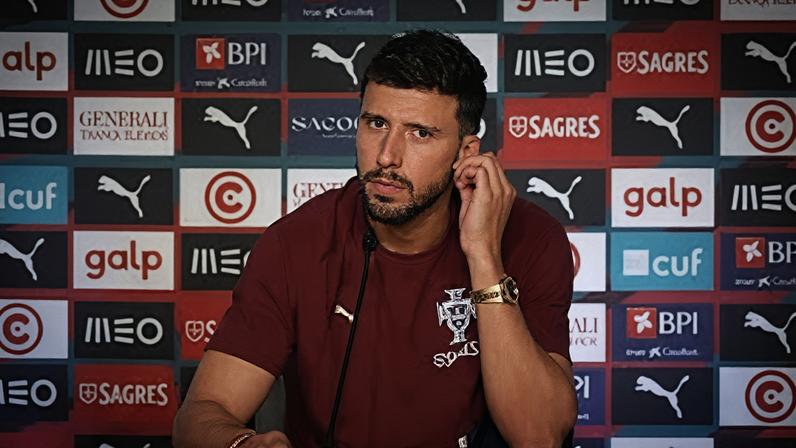 Rúben Dias: «Estamos todos juntos em busca de um sonho e em ver do que somos feitos nas dificuldades...»