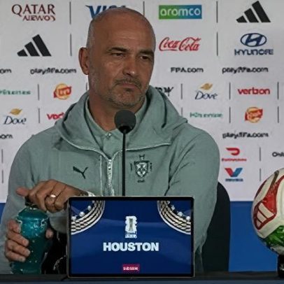 Roberto Martínez não espera receber rosas após empate no primeiro jogo