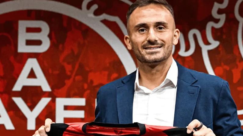 Atlético de Madrid volta a observar médio espanhol