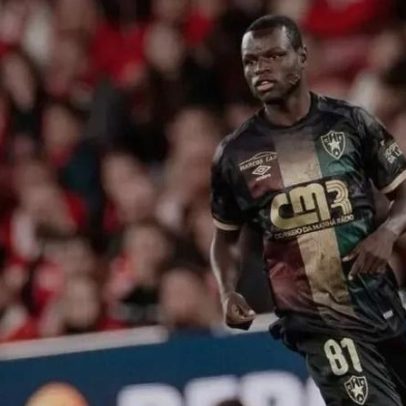 Manu deixa o Estrela Amadora e segue para o Radomiak Radom, da Polónia