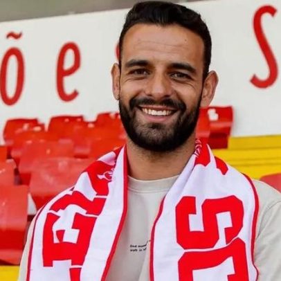 Simãozinho fica mais uma temporada no Leixões