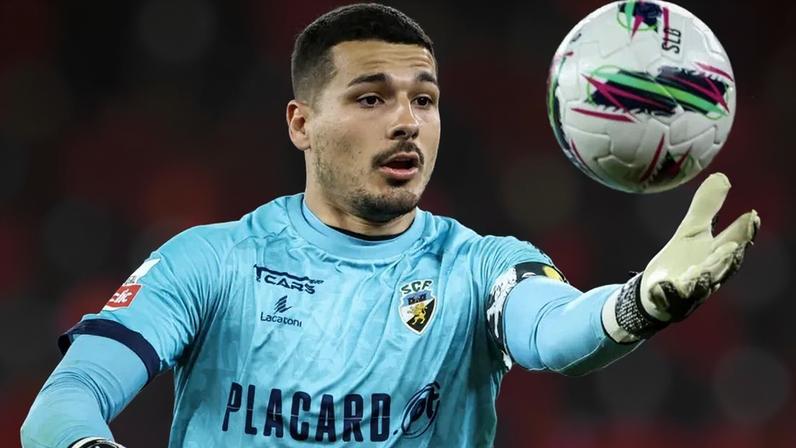 Gençlerbirliği quita dívida ao Farense pelo empréstimo de Ricardo Velho