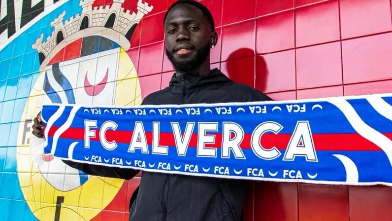 Junior Mendes esteve cedido à U. Leiria