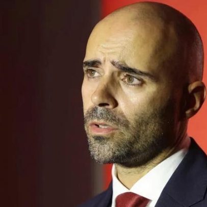 Manteigas questiona se central contratado pelo Benfica é Giménez ou Skriniar