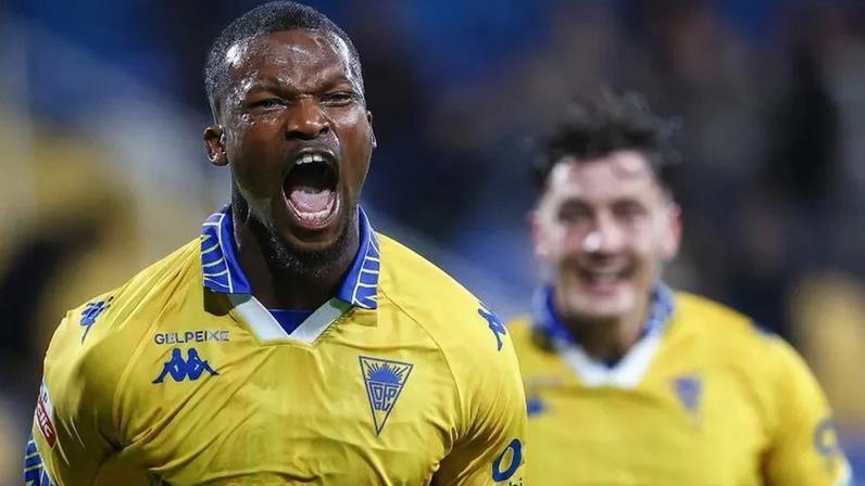Besiktas coloca Kévin Boma entre prioridades de transferência