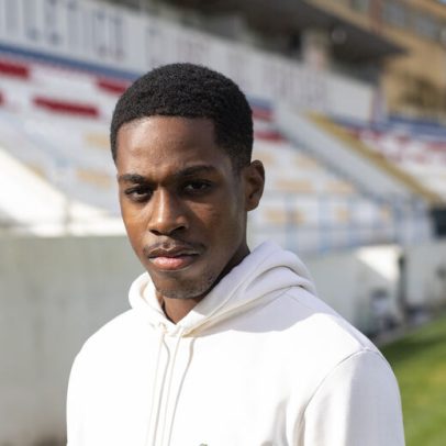 Catarino Pascoal, reforço do Sporting B, imita Mbappé e prioriza os estudos