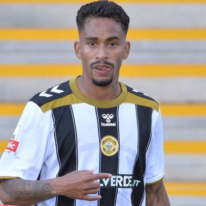 Paulinho Bóia despede-se do Nacional